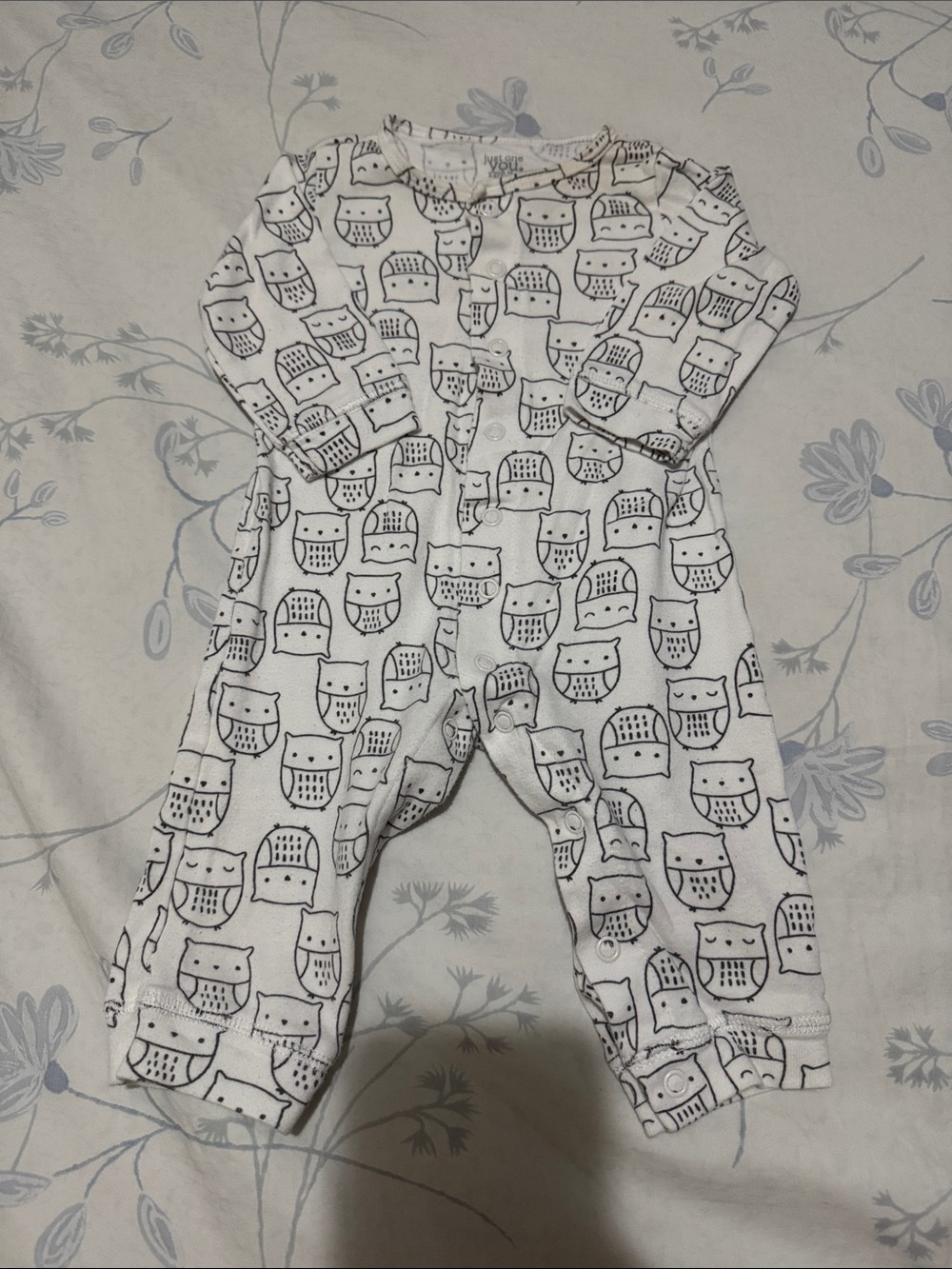 ⭐️Just One You by Carters Baby Snap Long Sleeve Jumpsuit (Size: 6M)
